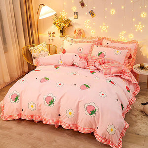 Strawberry Aesthetic Bedding Set π