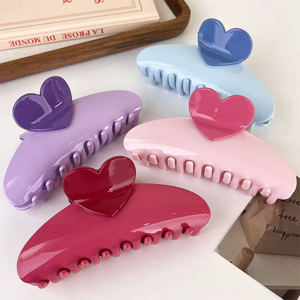 Soft Girl Aesthetic Heart Hair Claw