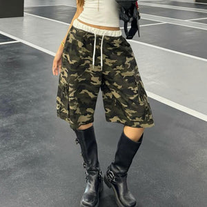 Camouflage Bow Side Cargo Shorts